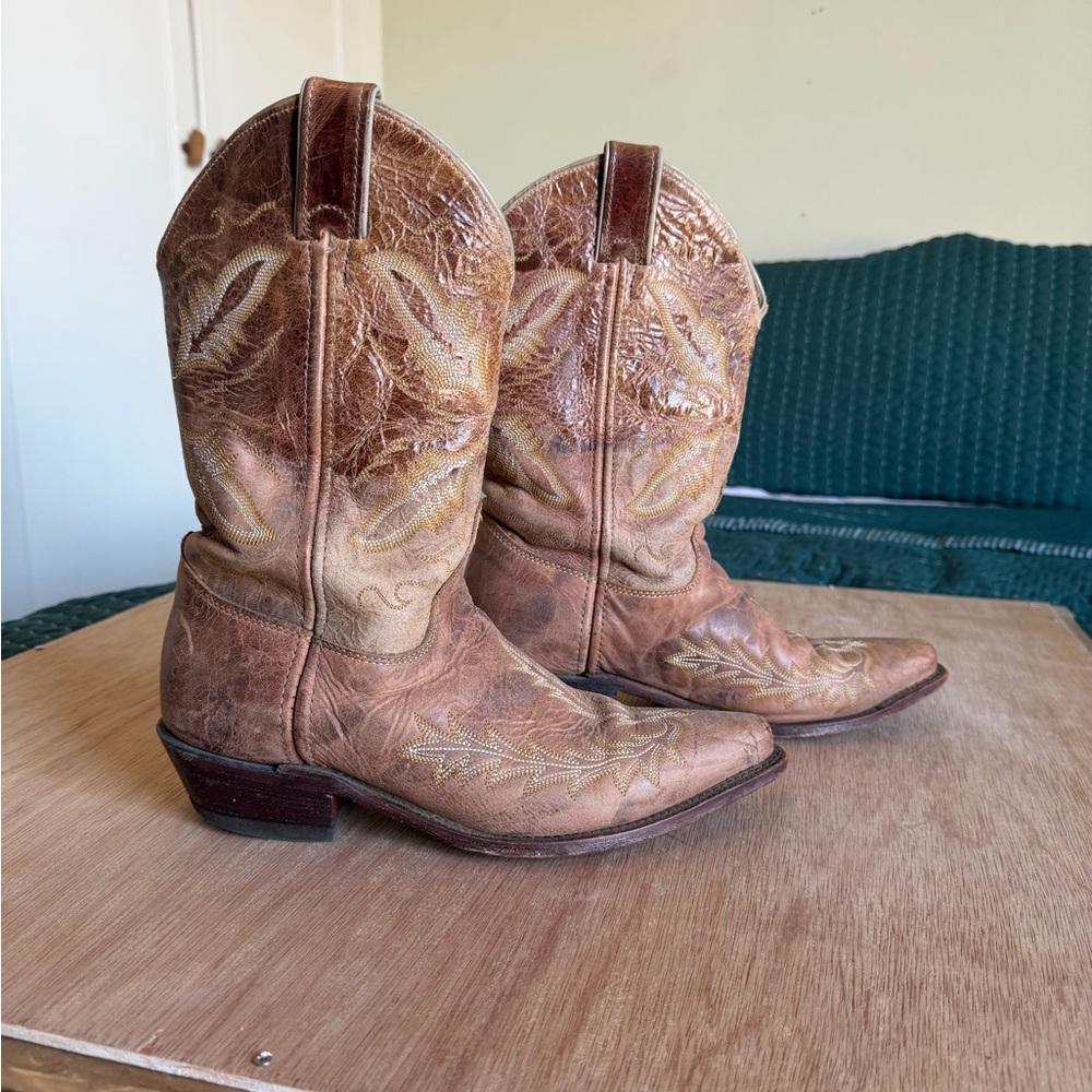 Justin Boots Brown Heeled Boots